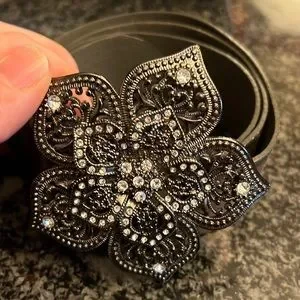 unbranded | Accessories | Gorgeous Belt Buckle On 36 To Last  display picture 3